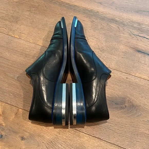 🔹 Barbara Bui Oxfords