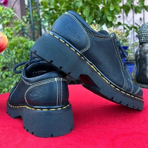 🏴󠁧󠁢󠁥󠁮󠁧󠁿 Dr. Martens MIE Black Chunky Cap Toe Platform Oxfords UK 5