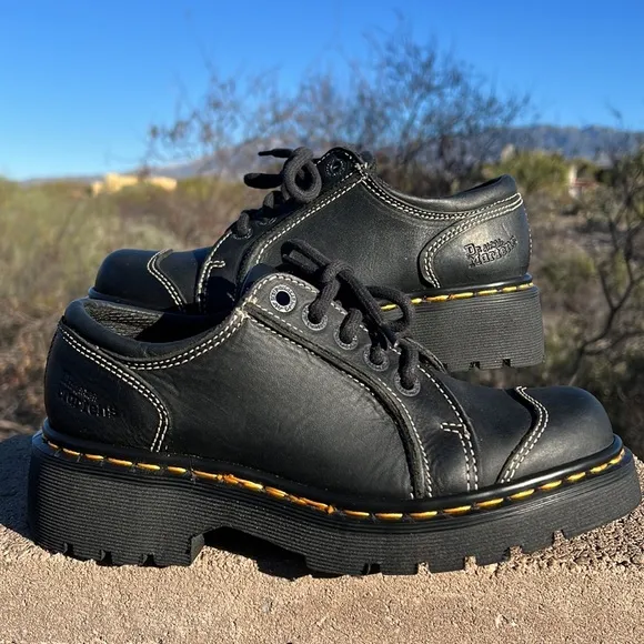 🏴󠁧󠁢󠁥󠁮󠁧󠁿 Dr. Martens MIE Black Chunky Cap Toe Platform Oxfords UK 5