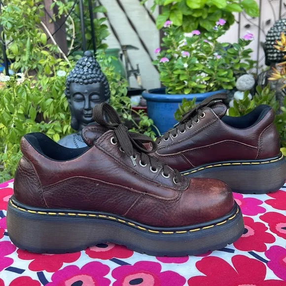 🏴󠁧󠁢󠁥󠁮󠁧󠁿 Dr. Martens MIE SUPER CHUNKY 7 Eye Vintage Platform Oxfords UK 6