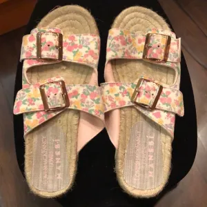 💖 LoveShackFancy double buckle floral straps slides rope wrapped, rubber sole