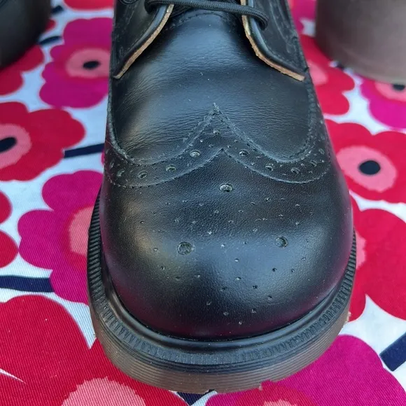 🏴󠁧󠁢󠁥󠁮󠁧󠁿 Vintage Dr. Martens Platform MIE Brogue Wingtip Oxfords UK 7