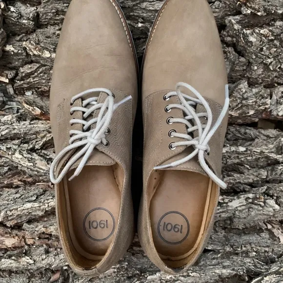 1901 leather oxfords.