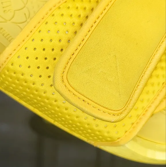 2021 adidas x Pharrell Williams Boost Chancletas Bold Gold Hu Anatomical…
