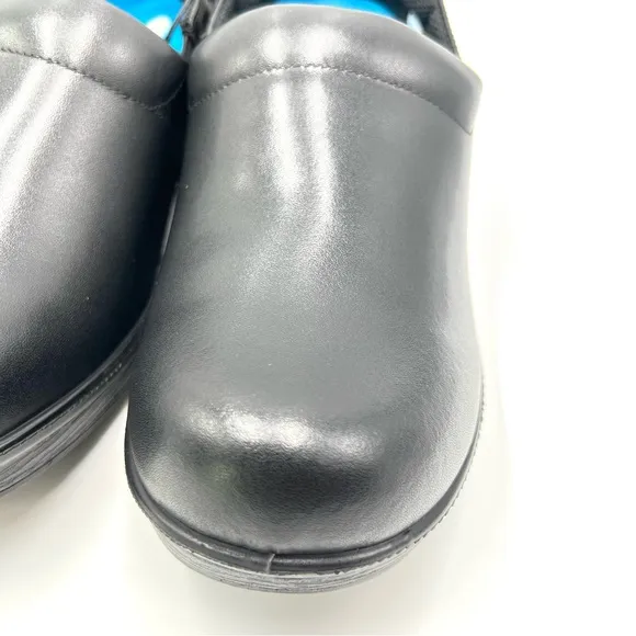 7.5W 7.5 WIDE WIDTH Dr Scholls Women's Black Leather Dynamo Work Shoes Clogs