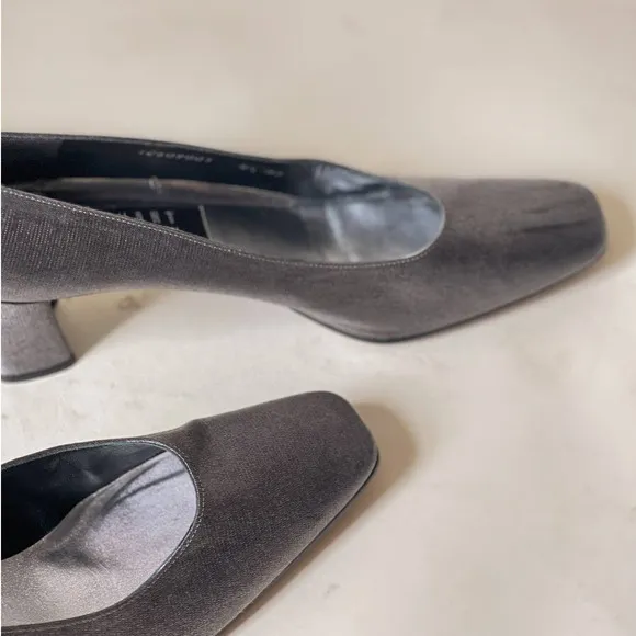 90s Vintage Stuart Weitzman Silver Metallic Block Heels Size 7.5