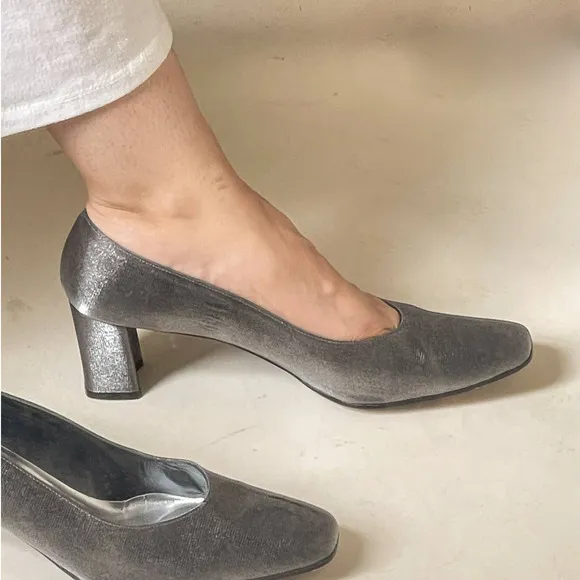 90s Vintage Stuart Weitzman Silver Metallic Block Heels Size 7.5
