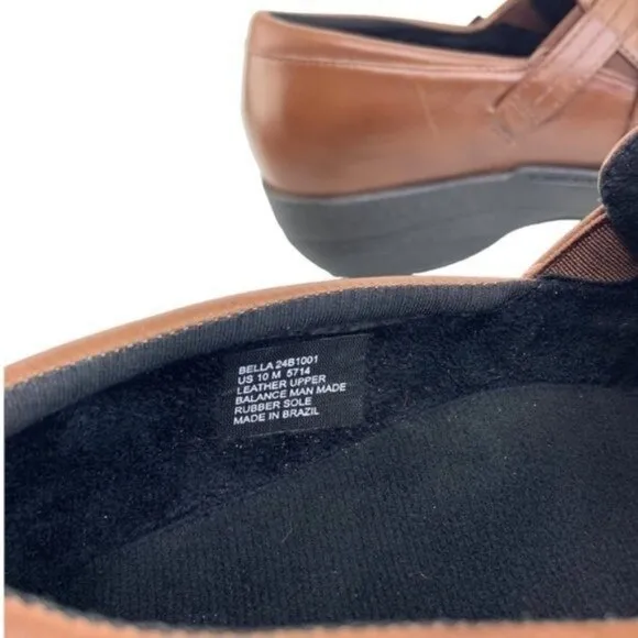 Abeo Closed Back Bella Clogs in Brown Leather