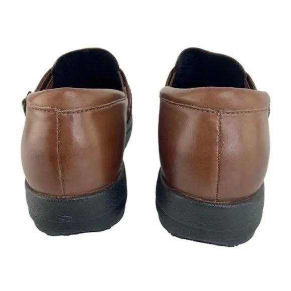 Abeo Closed Back Bella Clogs in Brown Leather
