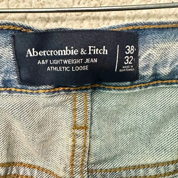 Abercrombie &amp; Fitch Lightweight Jean Athletic Loose 38X32
