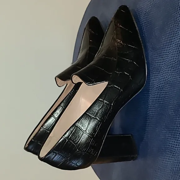AD &amp; Daughter &quot;Esmea&quot; Heels  Women’s Sz 7 Black Leather Croc embossed. (#1134)