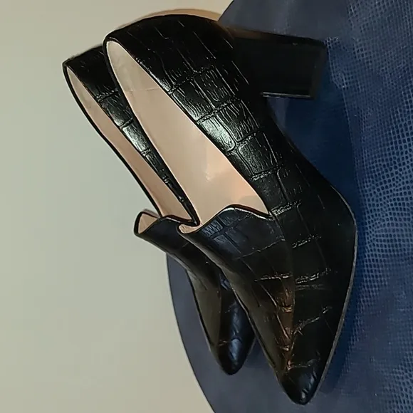 AD &amp; Daughter &quot;Esmea&quot; Heels  Women’s Sz 7 Black Leather Croc embossed. (#1134)