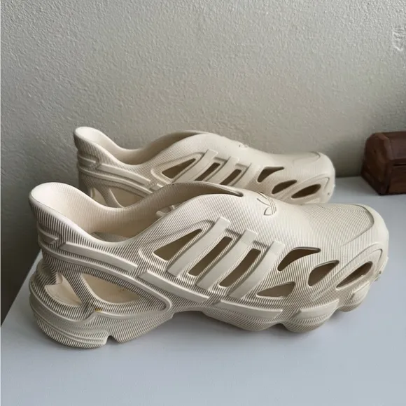 Adidas AdiFOM Superstar Clogs - Men’s Size 7 | Oatmeal