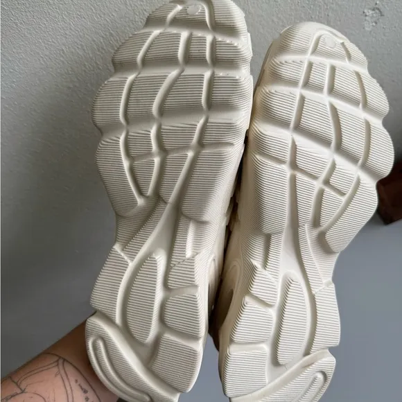 Adidas AdiFOM Superstar Clogs - Men’s Size 7 | Oatmeal