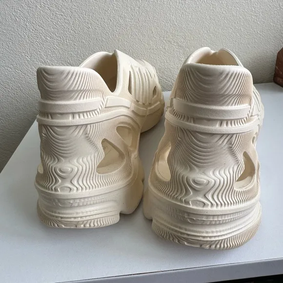 Adidas AdiFOM Superstar Clogs - Men’s Size 7 | Oatmeal