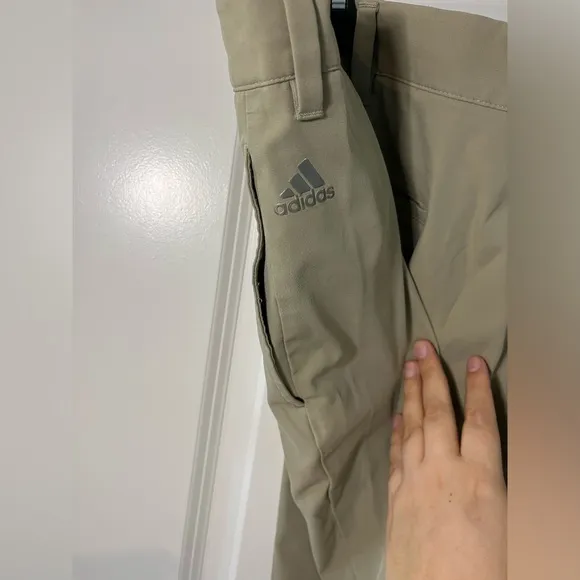 ADIDAS Men’s Khaki Golf Activewear Athletic Anti-Slip Grip Casual Shorts Sz 42
