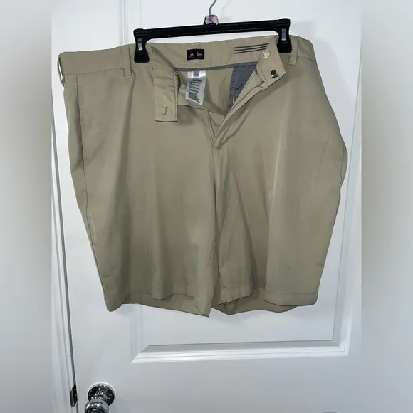 ADIDAS Men’s Khaki Golf Activewear Athletic Anti-Slip Grip Casual Shorts Sz 42