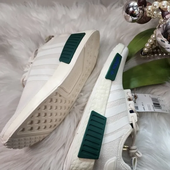 adidas Originals NMD_R1 Women size6