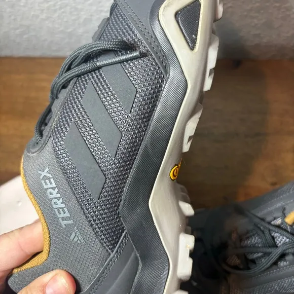 Adidas Terrex Trail Running Shoes Lightweight Hiking Athletic Gray 9.5