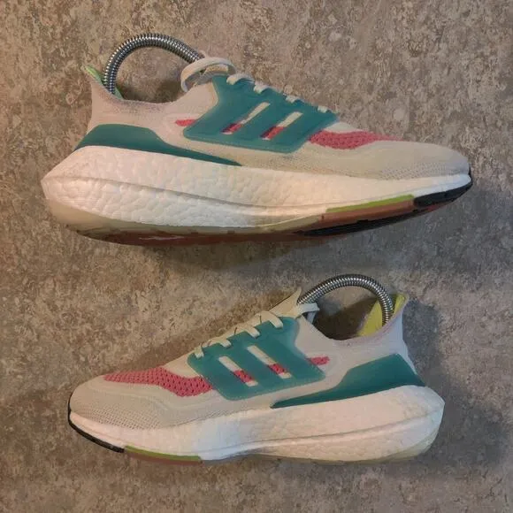 Adidas UltraBoost 21 Shoes Women's 7 Running Sneakers White ( Barely Worn )