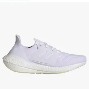 Adidas Women's high-performance running shoes with size 6