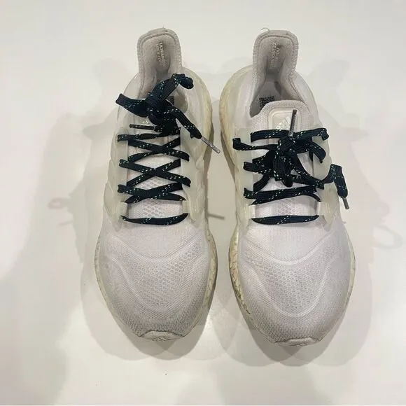 Adidas Women's high-performance running shoes with size 6