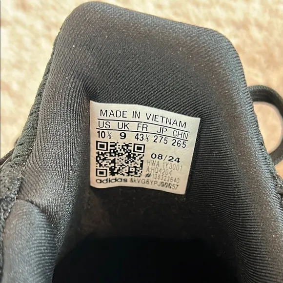 Adidas Women’s Ultraboost 1.0 DNA Shoes