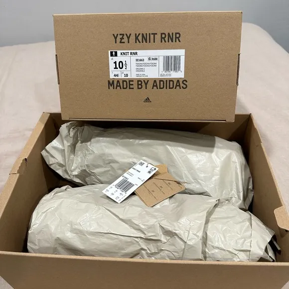 Adidas Yeezy Shoes