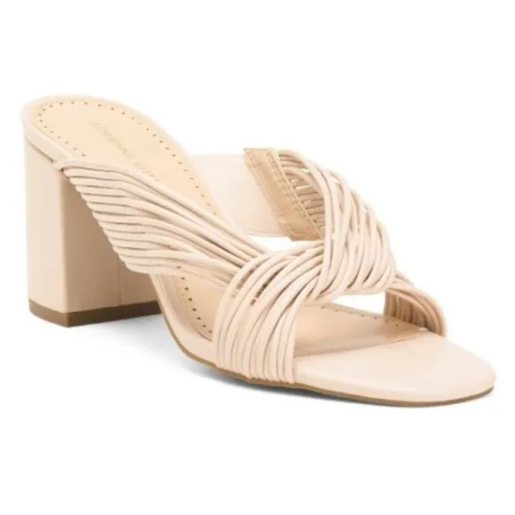 Adrienne Vittadini Annalee slip on heels size 7.5