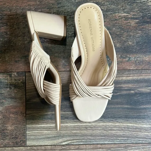 Adrienne Vittadini Annalee slip on heels size 7.5