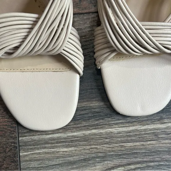 Adrienne Vittadini Annalee slip on heels size 7.5