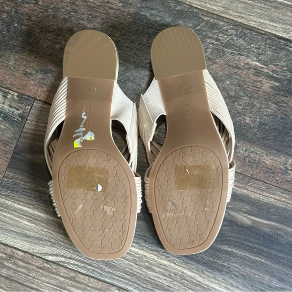 Adrienne Vittadini Annalee slip on heels size 7.5