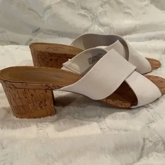 Aerosoles A2 - White Slip-on Sandal - 10