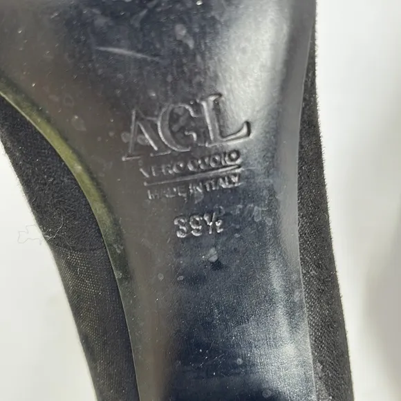 AGL Attilio Giusti Leombruni Shiny Black Heels Beaded Pom Poms Size 39 1/2