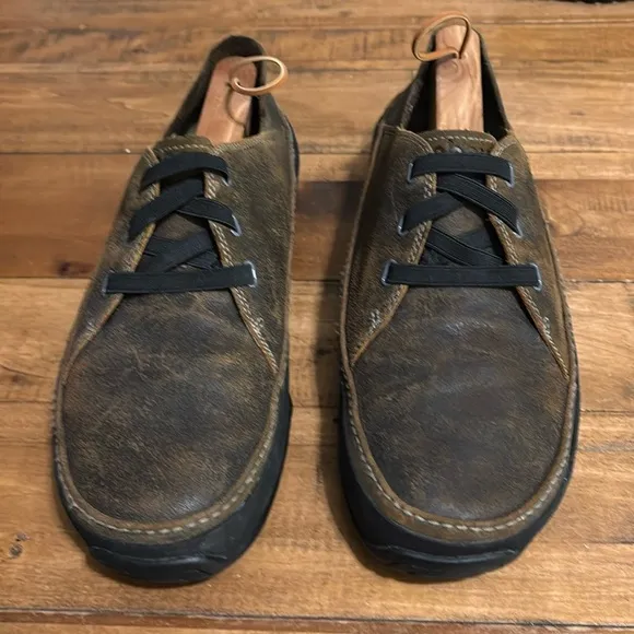 Ahnu Distressed Leather Brown Slip On Oxfords Fold Back Loafer
