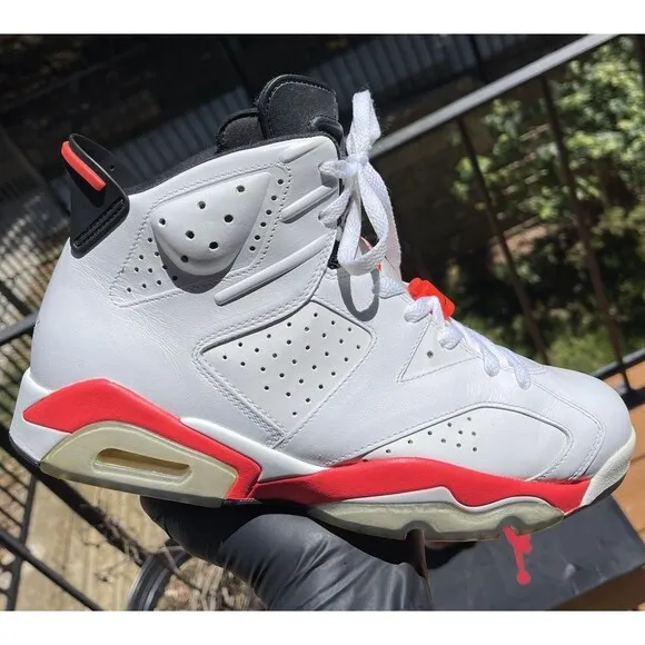 Air Jordan 6 Retro “White Infrared” Size 10.5 384664-123 (2013 Release)