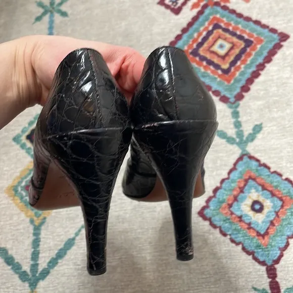 Alaia Open Toe Croc pumps