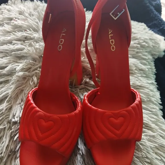 Aldo Red Heart Detail Heels