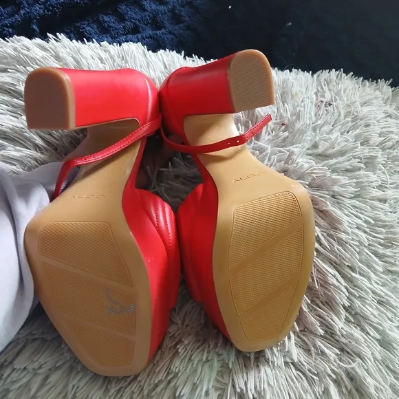 Aldo Red Heart Detail Heels