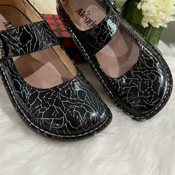 Alegria Floral Patent Leather Platform Chunky Mary Jane Clogs Black Roses 37 7