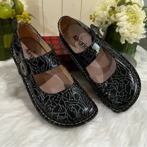 Alegria Floral Patent Leather Platform Chunky Mary Jane Clogs Black Roses 37 7