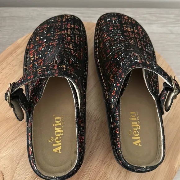 Alegria Leather Adjustable Backstrap Clogs - Myrtle
