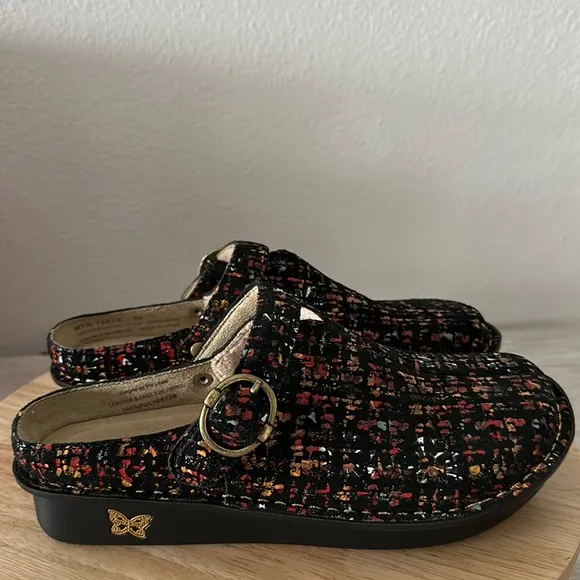 Alegria Leather Adjustable Backstrap Clogs - Myrtle
