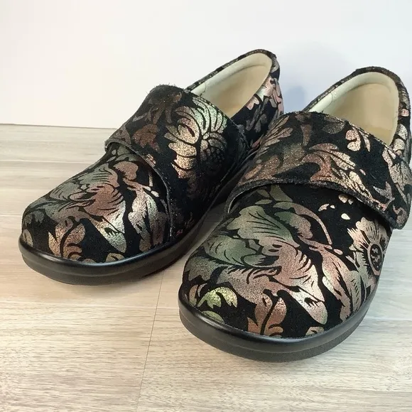 ALEGRIA Women Leather Lauryn Clog Loafer Slip On Shoe Lightweight Adjustable
