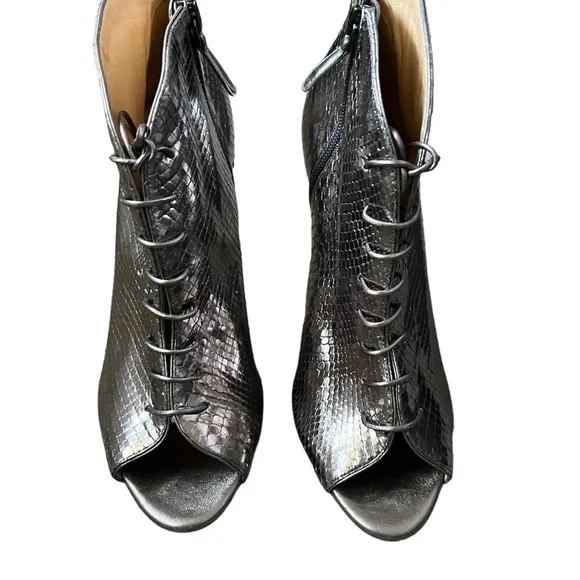 Alexandre Birman Snakeskin Silver Lace Up Open Toe Ankle Heels/Booties Size 9.5