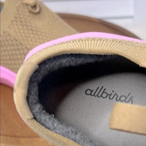 ALLBIRDS l  The Tree Dasher Relay Tan Pink Sneakers Breathable Knit Upper Sz. 8