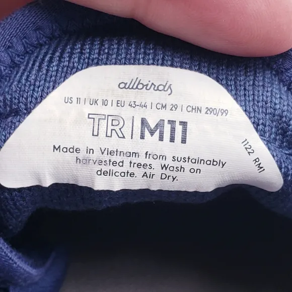 Allbirds Men’s Size 11 Tree Runners Everyday Sneakers Machine Washable Navy Blue