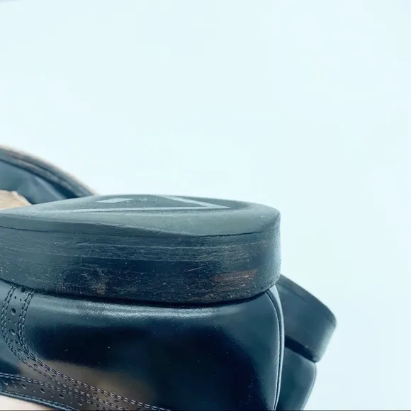 Allen Edmond Black McTavish Wing Tip Oxfords
