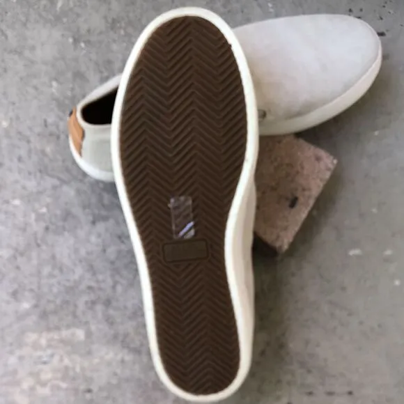 Allen Edmonds Holden Beach slip ons