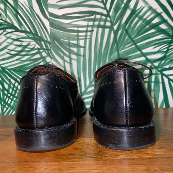 Allen Edmonds Vernon Black Leather Oxfords Men’s 9.5 D